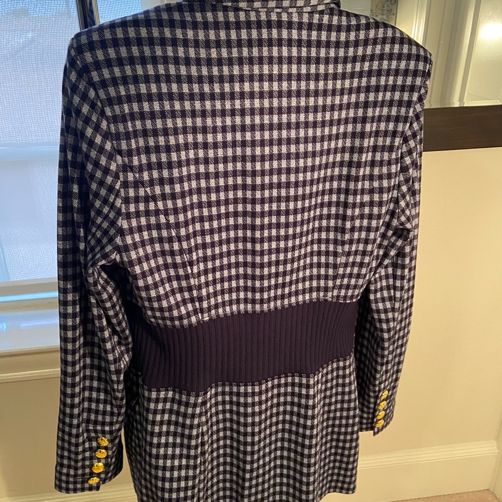 Cabi Checkup blazer Sz. L- Spring 2021 collection. - Picture 5 of 5